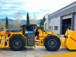 Grecian Magnesite adding battery Aramine L440B loader at Koutzi