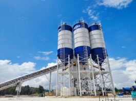Choosing the Right Ready Mix Batching Plant for Mining Industry Challenges
