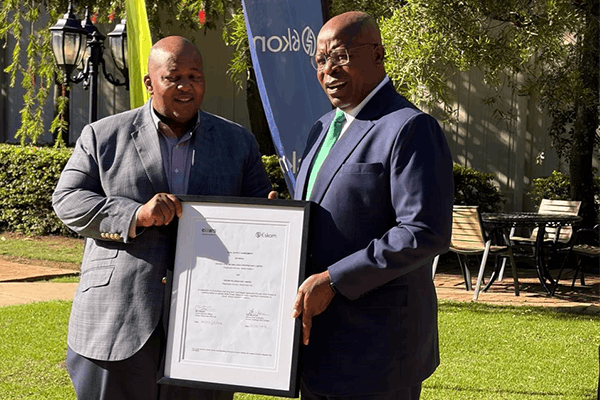 Exxaro and Eskom Partner for Matla Power Station Exxaro and Eskom Partner for Matla Power Station